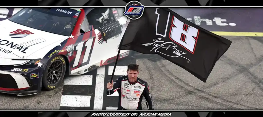 NASCAR_MICH_68_01